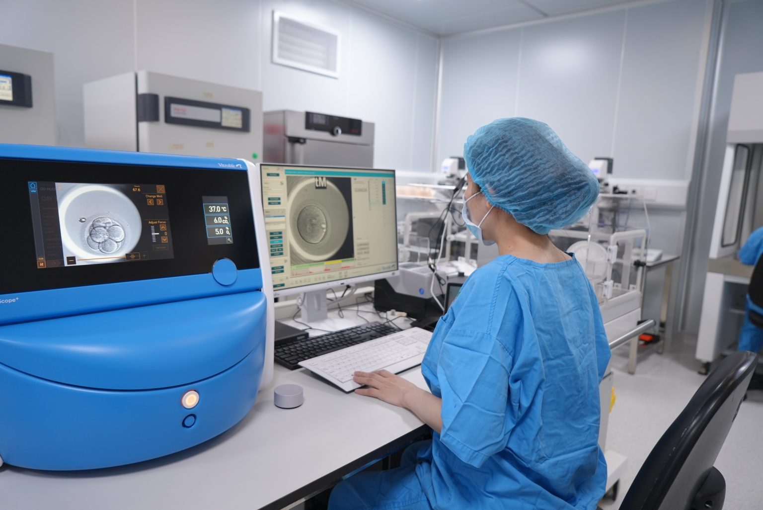 nuôi cấy phôi trong IVF