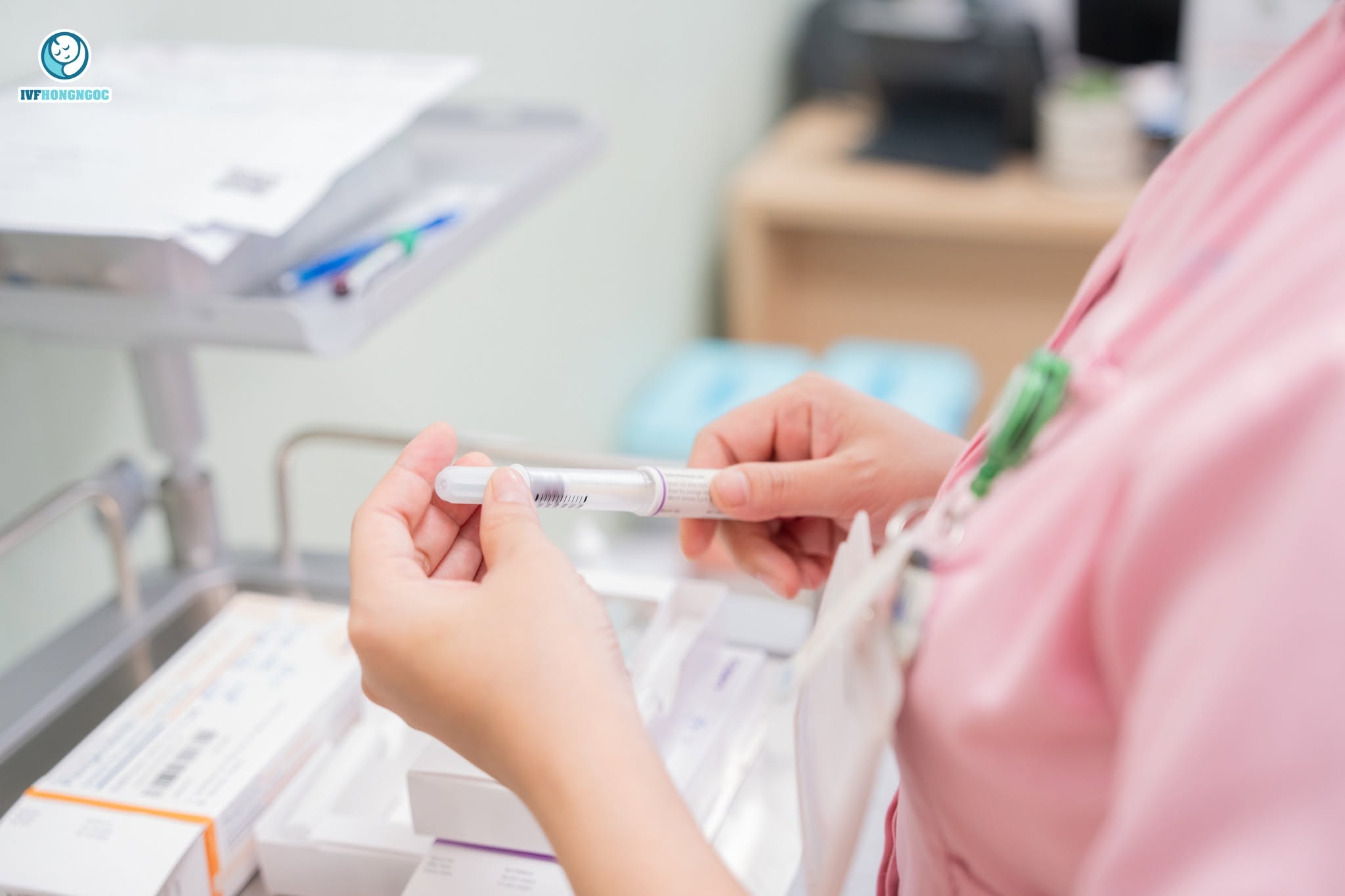 Nên làm IVM hay IVF